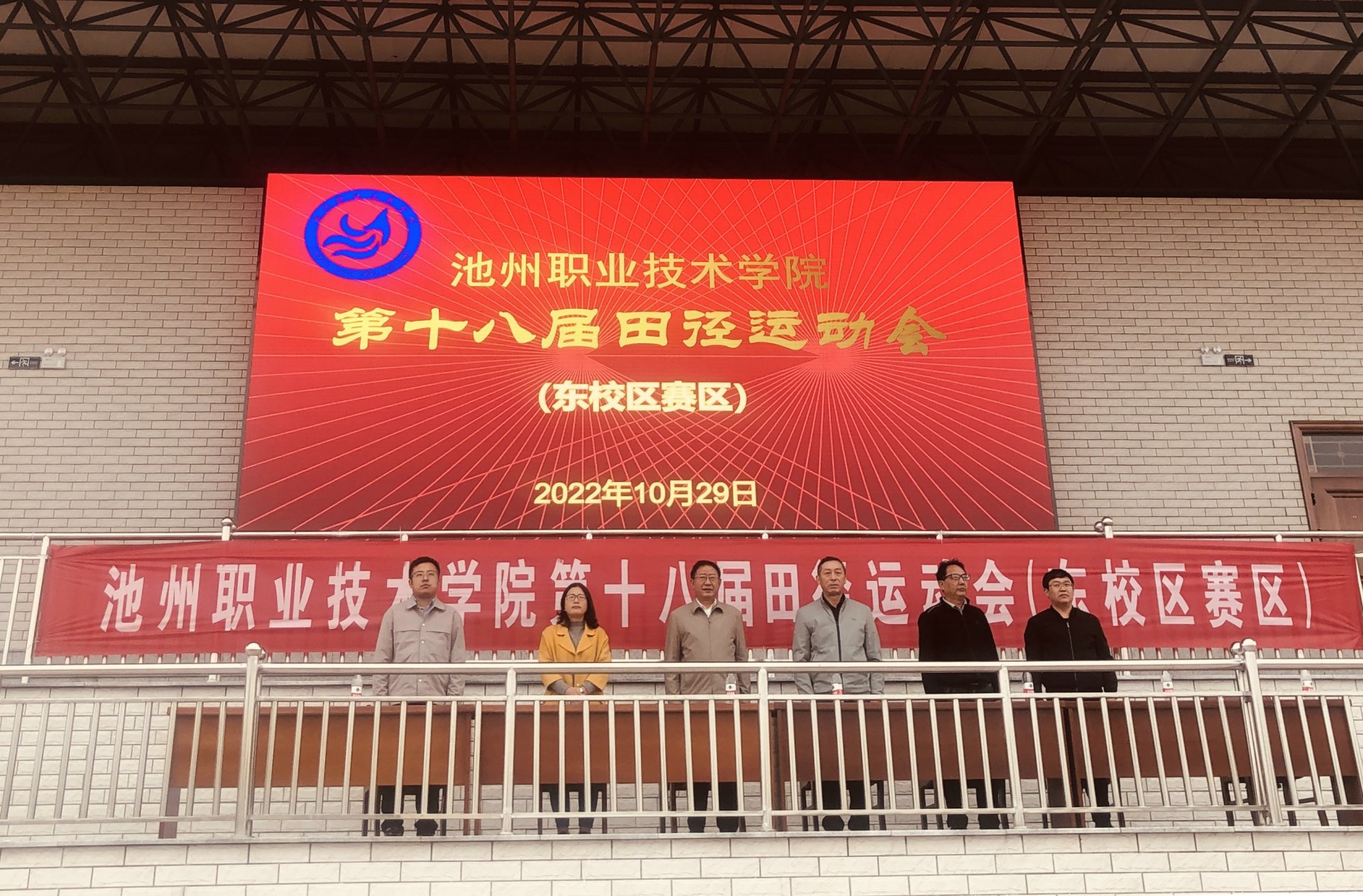 对照阅读两者都保留在站内即可形成完整